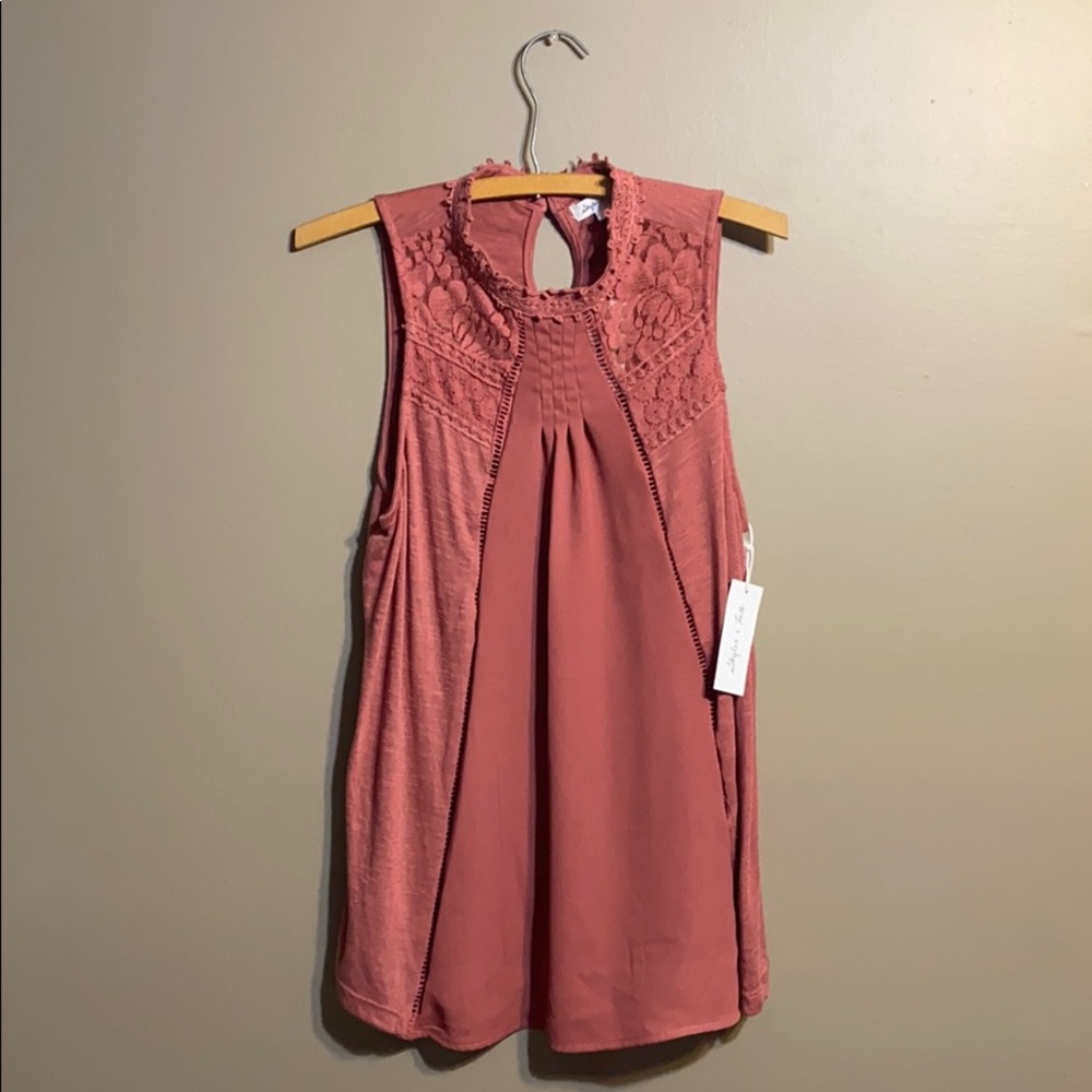 NWT Skylar & Jade Salmon Tank Blouse in Large
